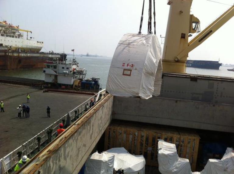 Foto Mesin Bor Tunnel Boring Machine